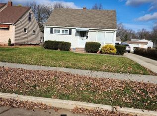 15501 Walvern Blvd, Maple Heights, OH 44137