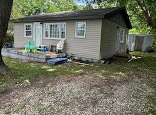 37 Polston Ave, Lafayette, TN 37083