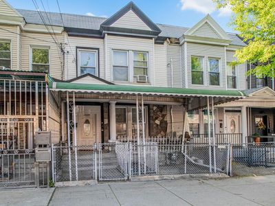 4449 Park Avenue, Bronx, NY, 10457