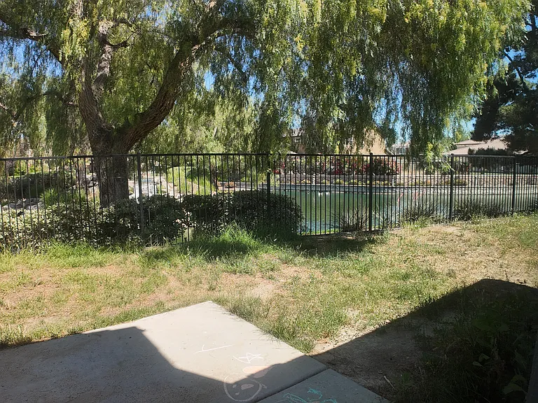 1328 Landmark Ln — Photo 11