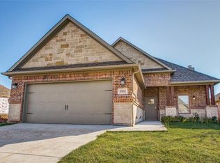 3852 Iron Ore Dr, Denison, TX 75020