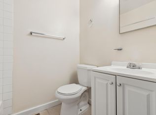 1906 N 32nd St APT C, Philadelphia, PA 19121