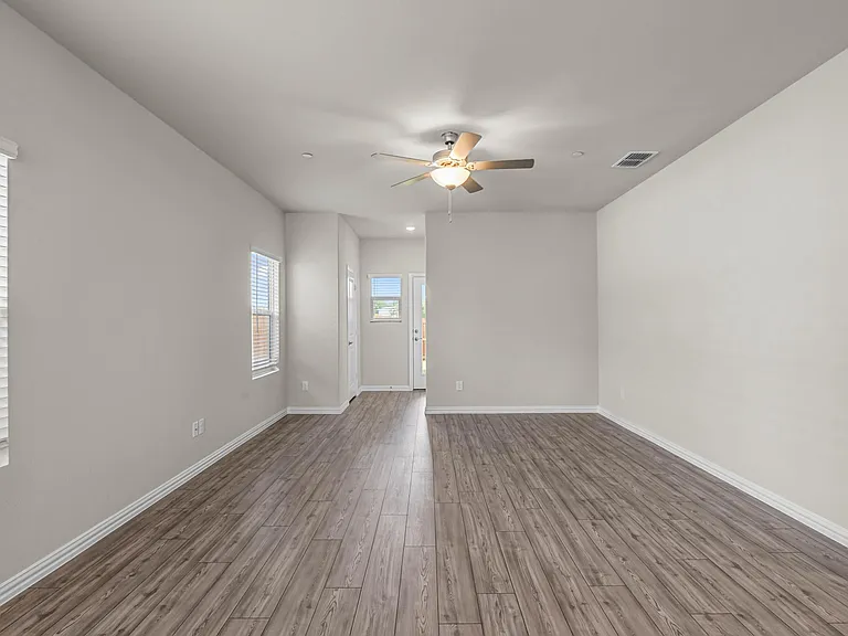 210 Monarch Way — Photo 16