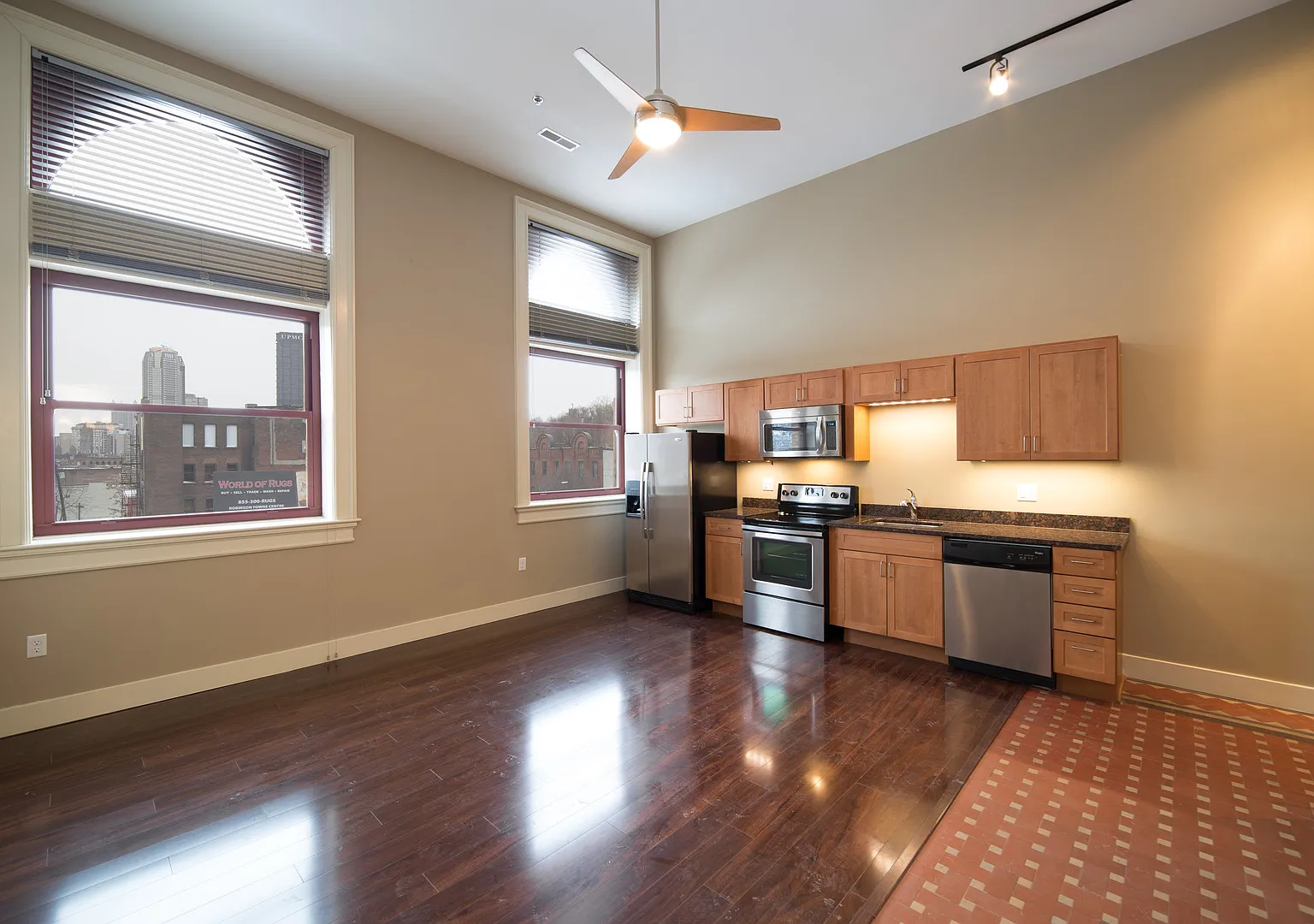 Fifth Avenue School Lofts — Photo 3