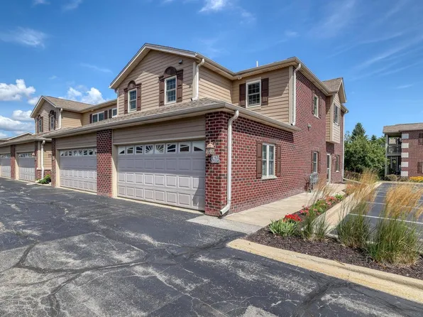 W162S7036 Olive CIRCLE, Muskego, WI 53150