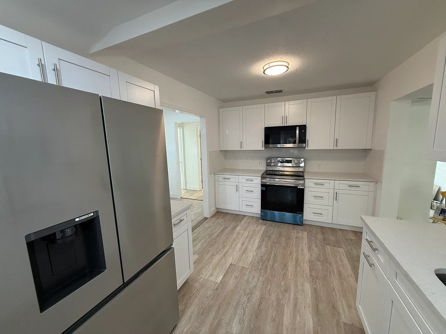 3 bed, 2.5 bath, 1437 sqft, $2,750 — Photo 3