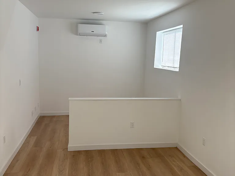 5565 Bonner Ave #12 — Photo 5