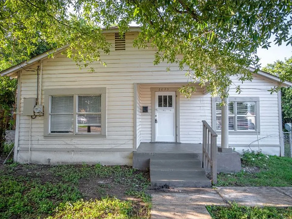 1435 Gibbs