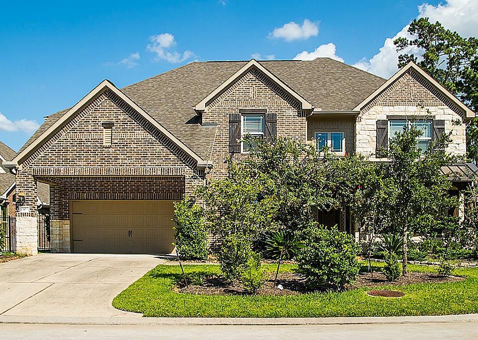 1st image of 10 Havergate Dr