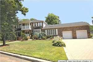 2nd image of 90 Johanna Ln