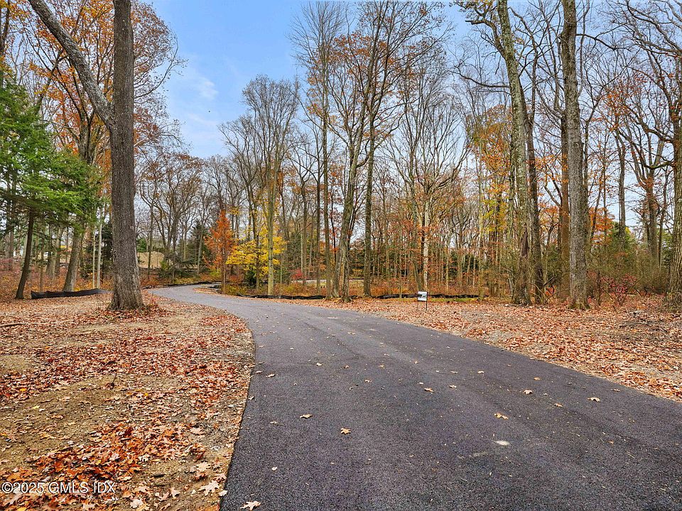 1st image of 48 Brookwood Ln