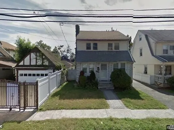 20822 Bardwell Ave, Queens Village, NY 11429