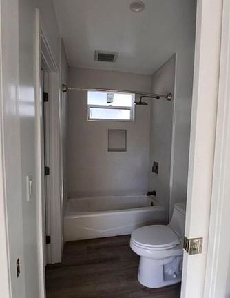 5th image of 6231 N Muscatel Ave #B