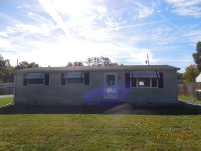 93 Lincoln Ave, New Chicago, IN, 46342