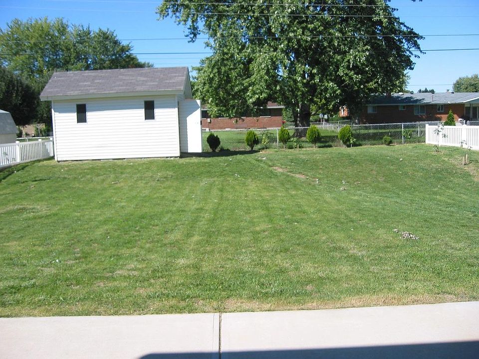 2nd image of 2327 Faircreek Ridge Dr