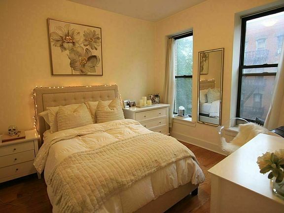 4th image of 302 E 5th St #3B
