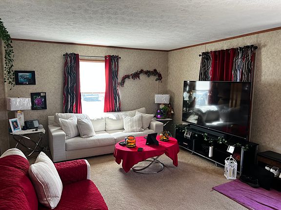 2nd image of 304 Alana Dr
