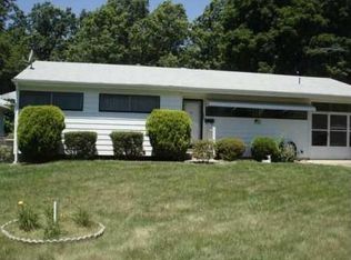 169 Princeton Rd, Parlin, NJ 08859