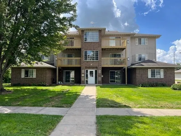 651 Kimberlite St, Tiffin, IA 52340