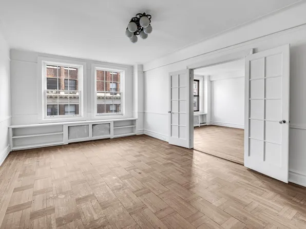 473 West End Avenue 12A image 2 of 19