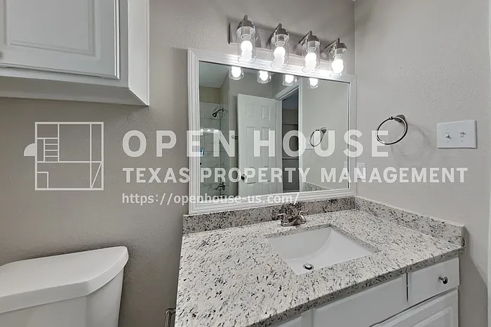 3515 Saint William Ln — Photo 16