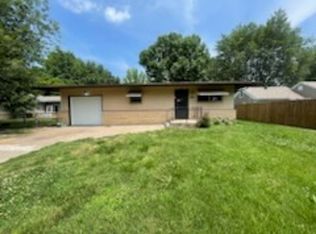 2046 S Delaware Ave, Springfield, MO 65804