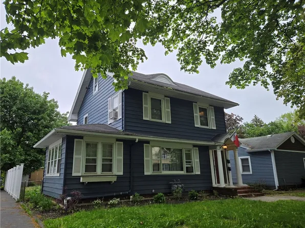 182 Elmtree Rd, Rochester, NY 14612