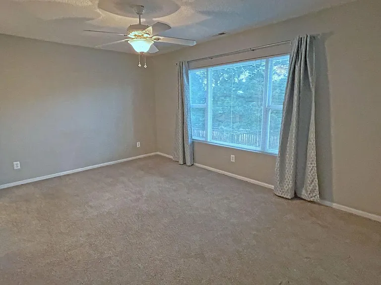 6591 Cache Dr — Photo 12
