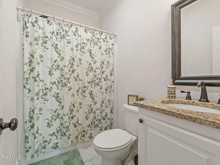 110 Olivewood Dr — Photo 21