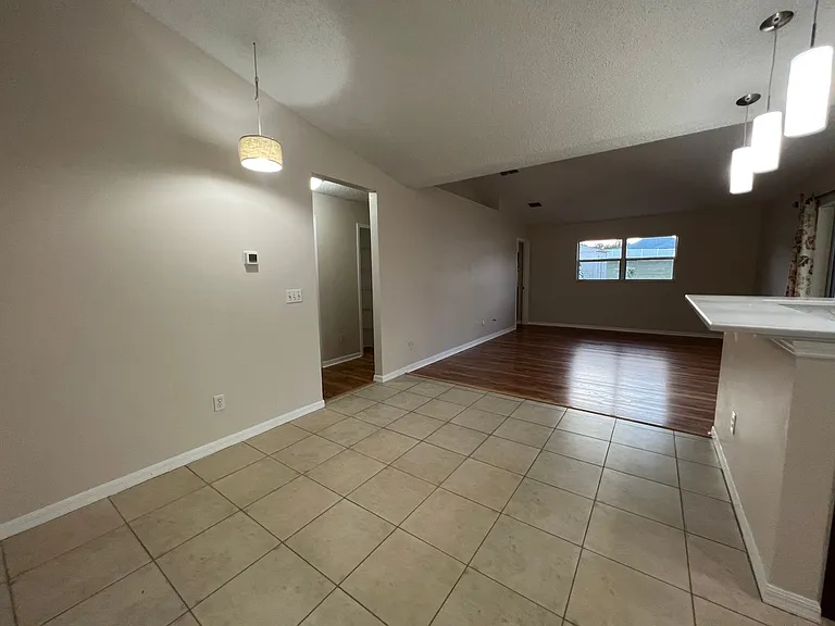 3037 Bonkirk Dr — Photo 24