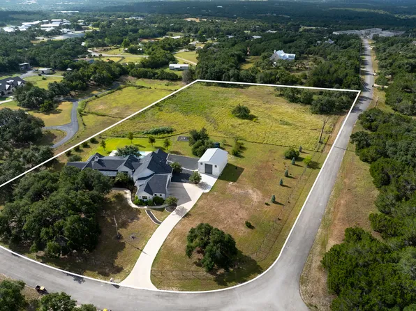 460 Hannah Dr, Dripping Springs, TX 78620