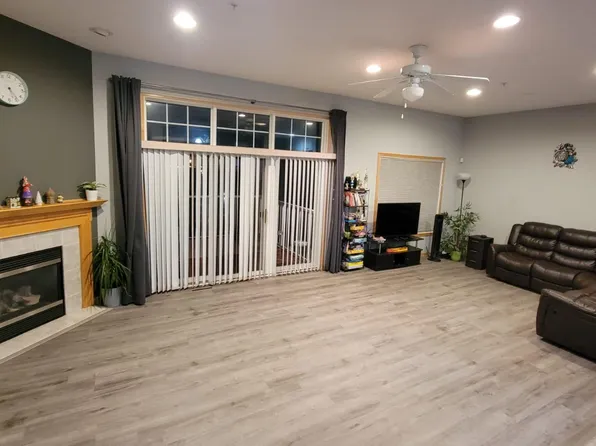 5034 Fountain Ln N, Plymouth, MN 55446