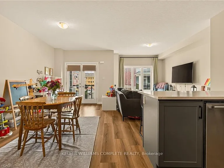 677 Park Rd N #156 — Photo 8