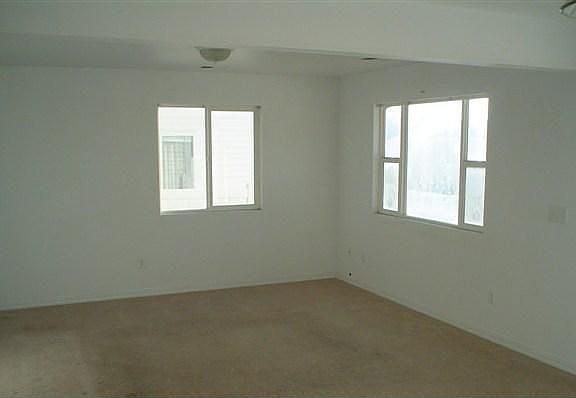 2nd image of 2313 Westridge Dr