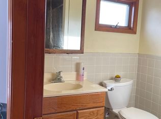 186 6th St #3, Harrison, NJ 07029