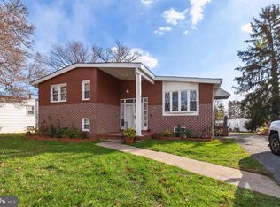 8527 Stevenswood Rd, Windsor Mill, MD 21244