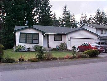 1st image of 925 Eaglewood Way