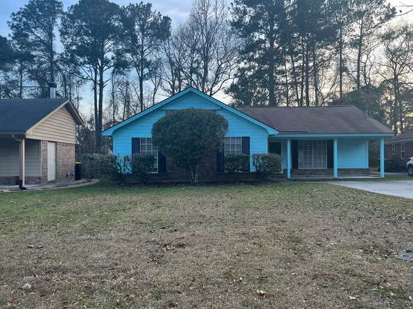 171 Greenbriar Ct, Savannah, GA 31419