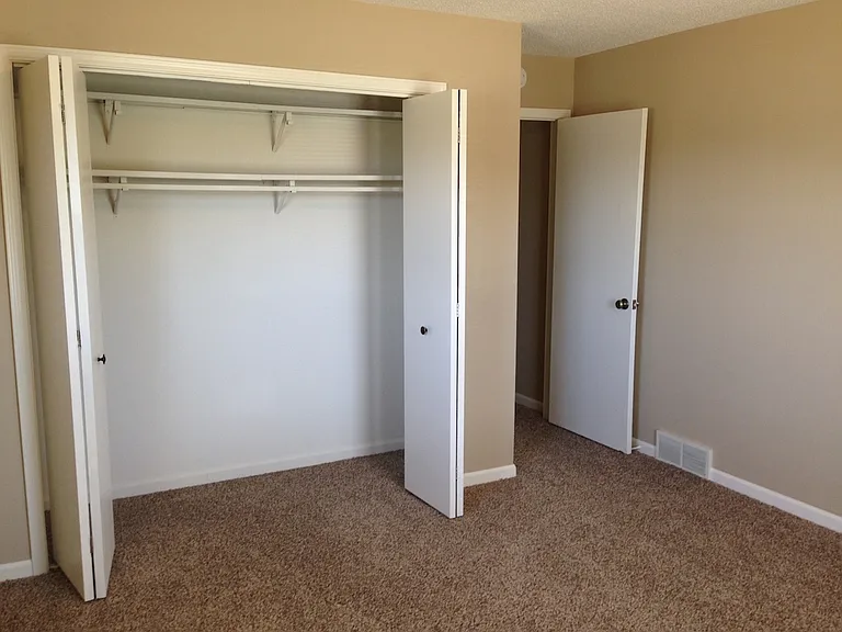 6721 Pleasantview St NE — Photo 12