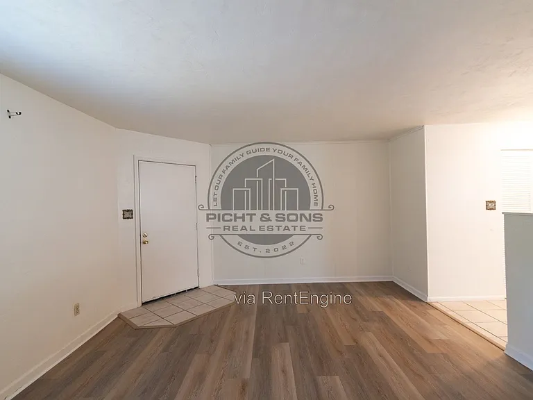 3721 Maria Cir — Photo 9