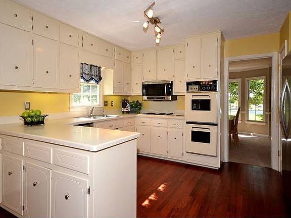 5439 Forest Brook Pkwy