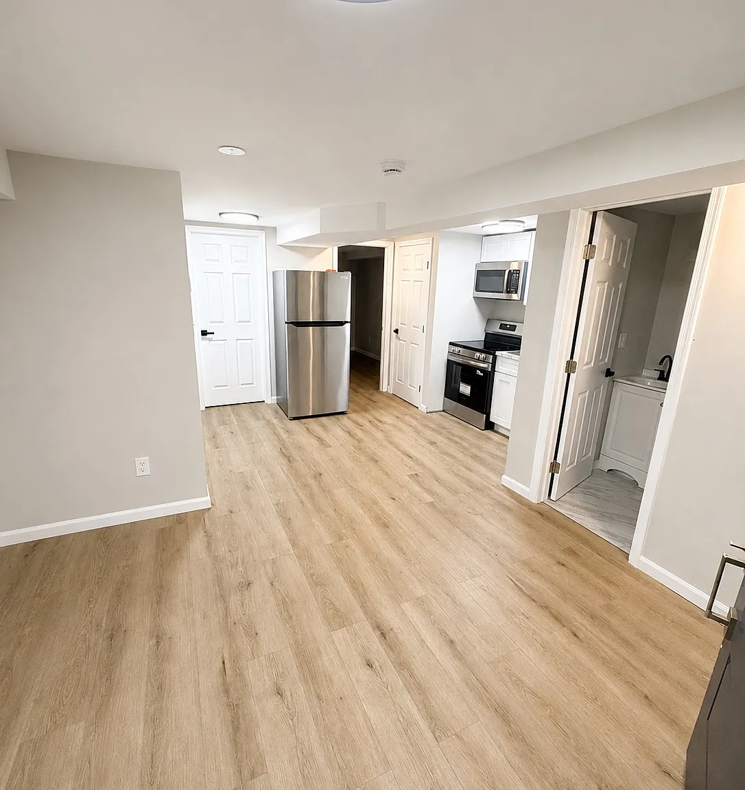 2 bed, 700 sqft, $2,800 — Photo 4