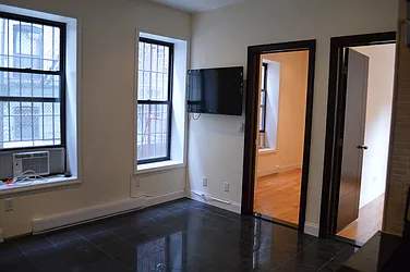 Rented by CoSo Apartments