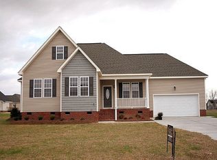 55 Overby Ct, Fuquay Varina, NC 27526