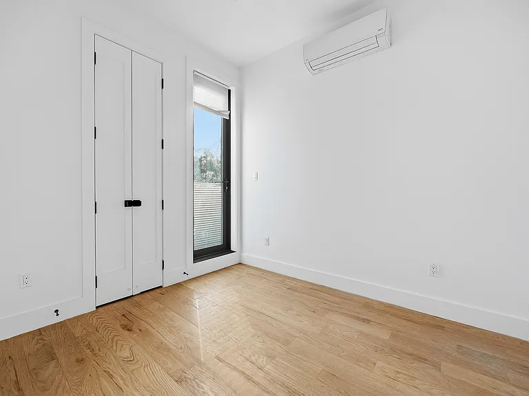 856 Greene Ave #5 — Photo 8