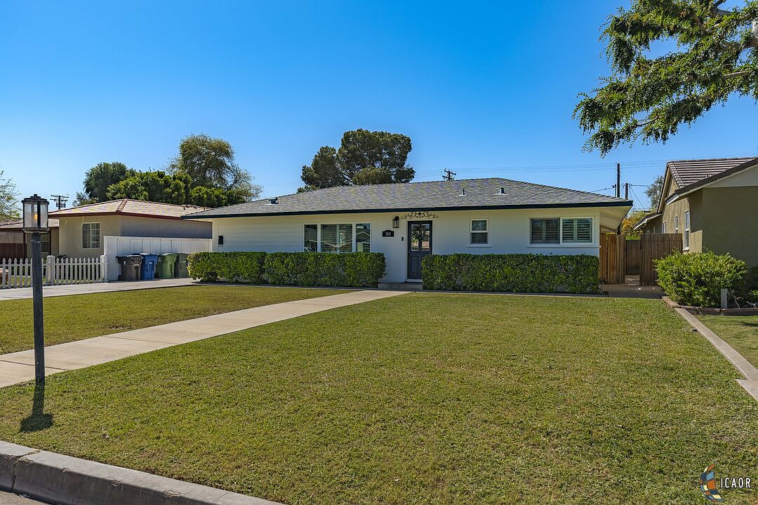 360 W K St, Brawley, CA 92227 | Zillow