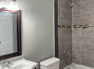 30 Coleman St UNIT R, West Haven, CT 06516