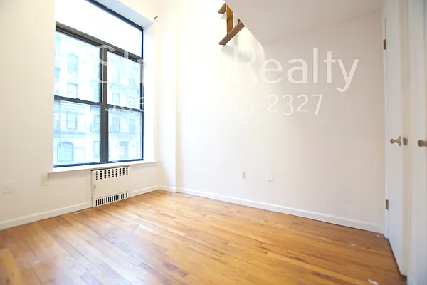 Rented by Street Realty Brokerage LLC | media 13