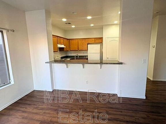 3rd image of 9007 W Hess St