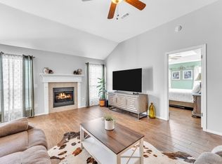 1006 E Longview Dr, Rogers, AR 72756